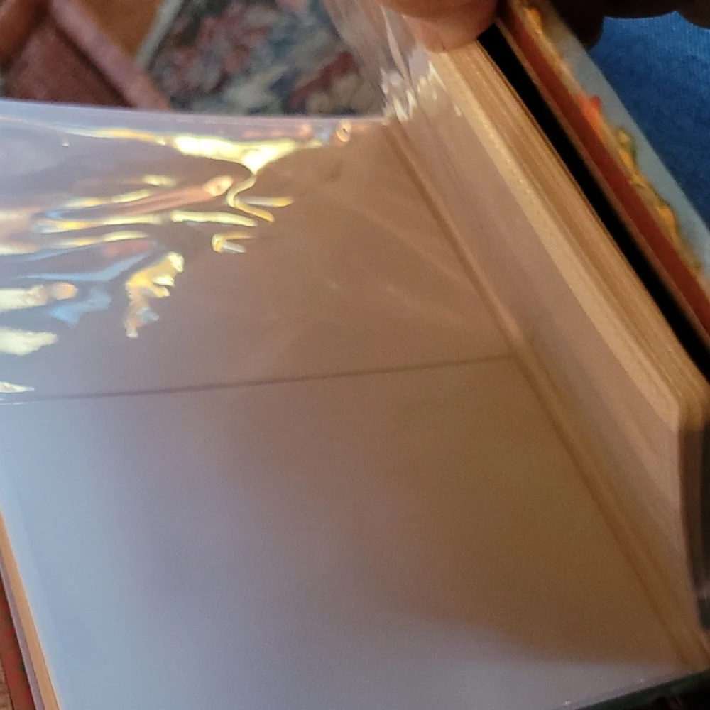 Elephant & Monkey Photo Album in Vibrant Colors - Picture 5 of 7